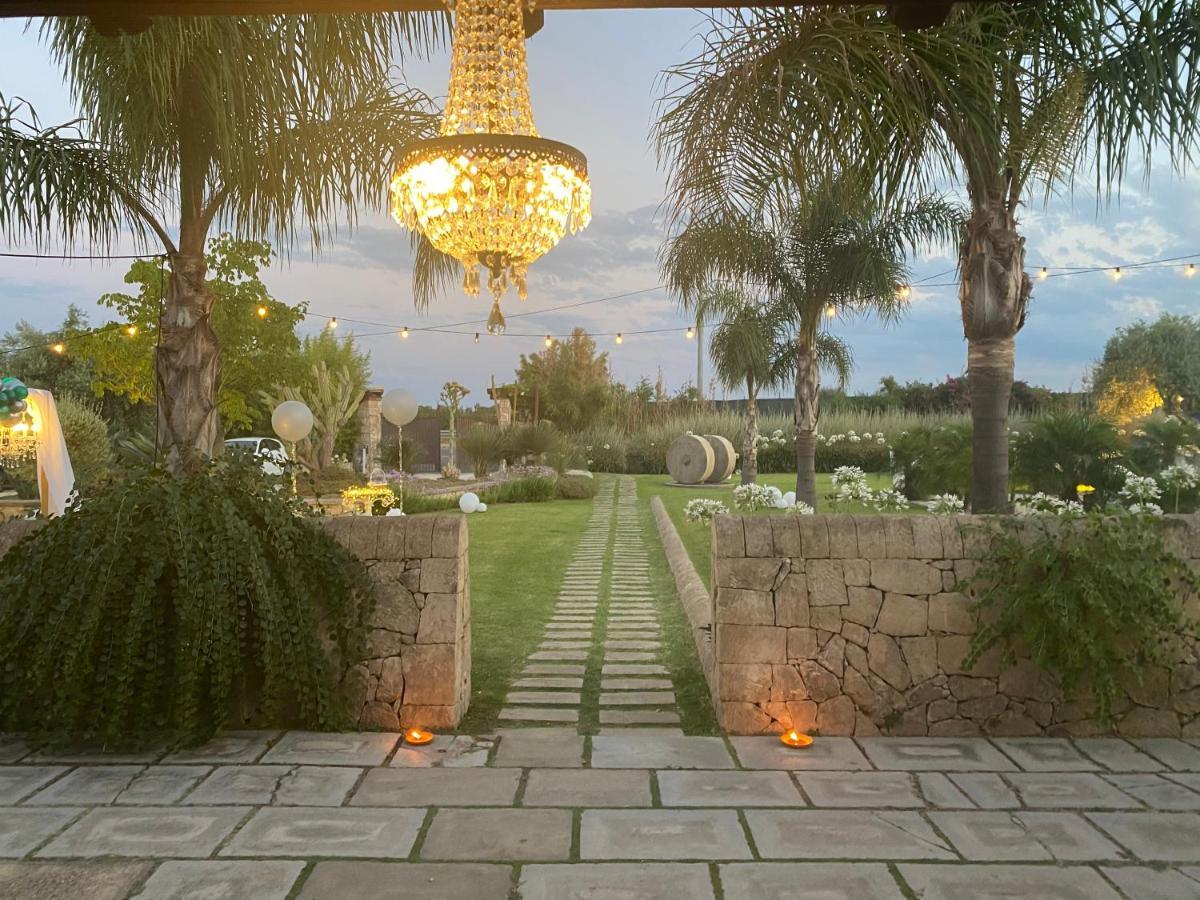 Mythos Holidays & Events Syracuse Luaran gambar